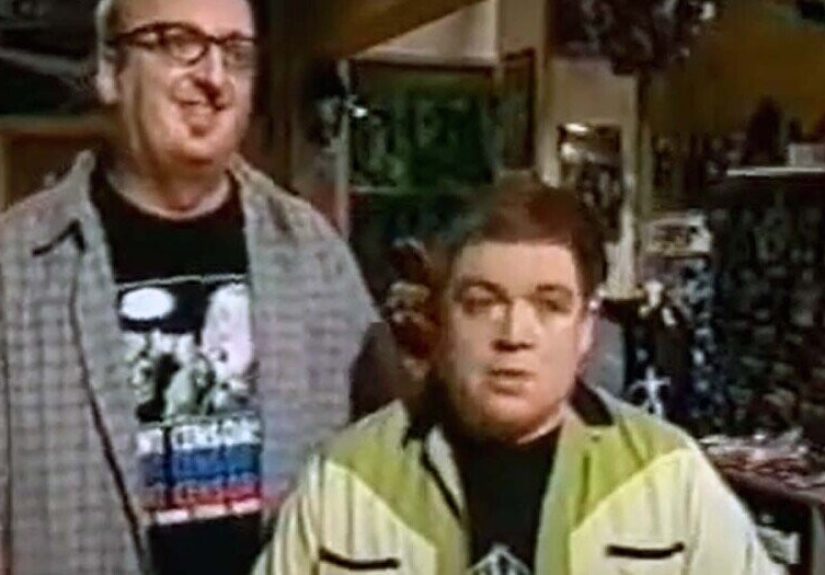 15 Comedy Superstars With Spectacular Sitcom Failures
