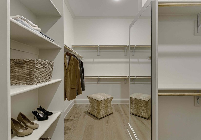 6 Closet “Upgrades” That Actually Waste Space, Organizers Say