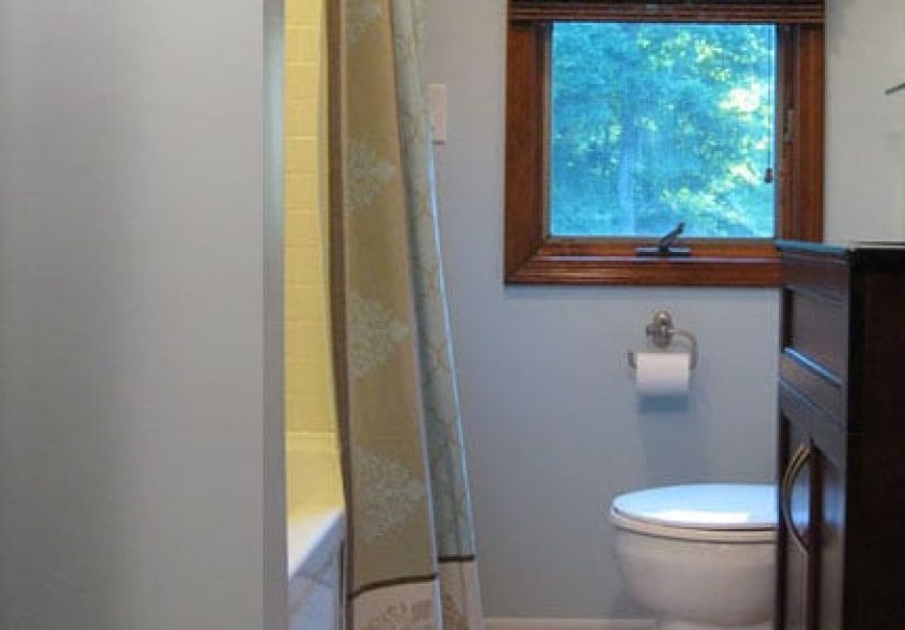 Bathroom Remodel Reveal & Shower Curtain How To