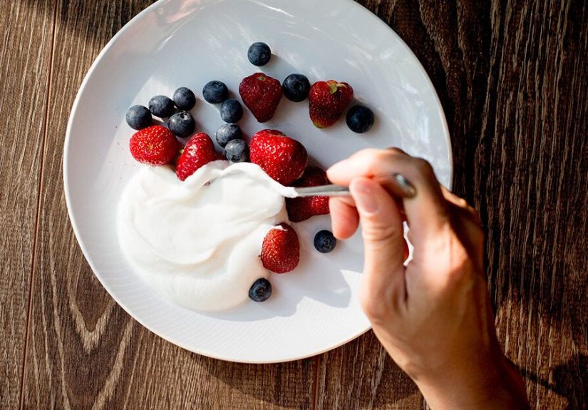Greek Yogurt: Benefits and How to Shop