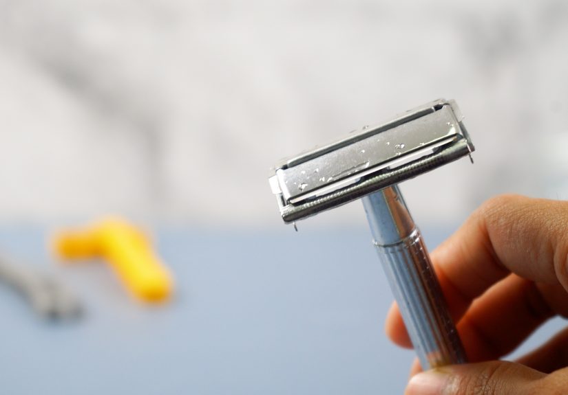 How to Clean a Razor Blade: 10 Steps