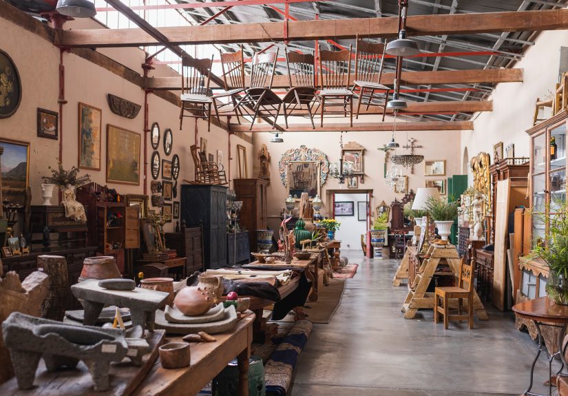 5 Mistakes to Avoid When Shopping for Antiques