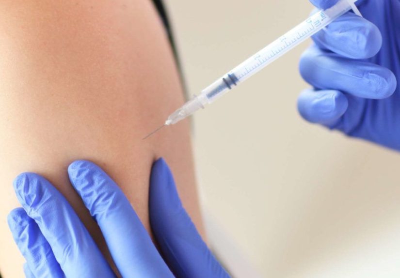 Allergy shots (immunotherapy): Efficacy, side effects, and types