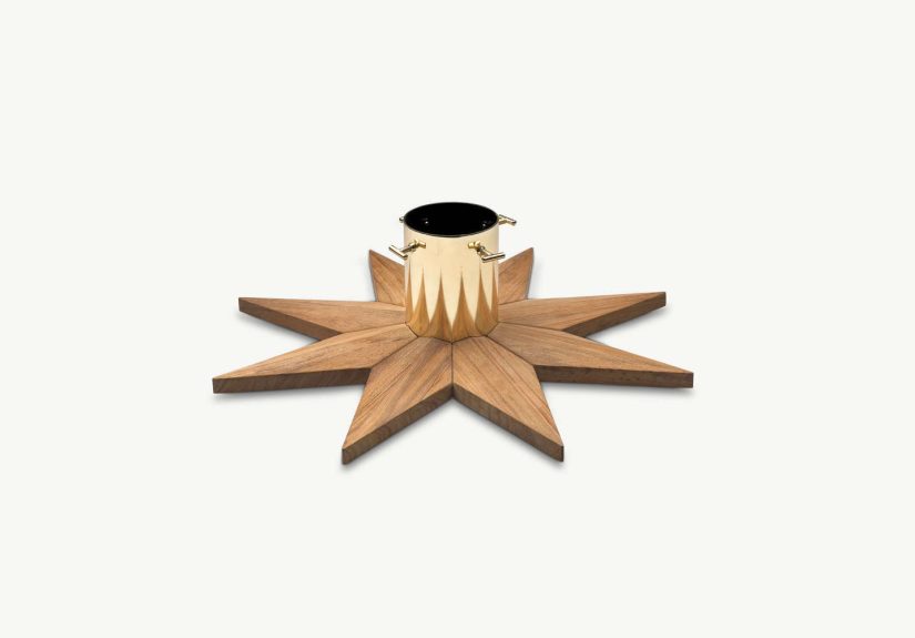 Holiday Utility: 13 Christmas Tree Stands