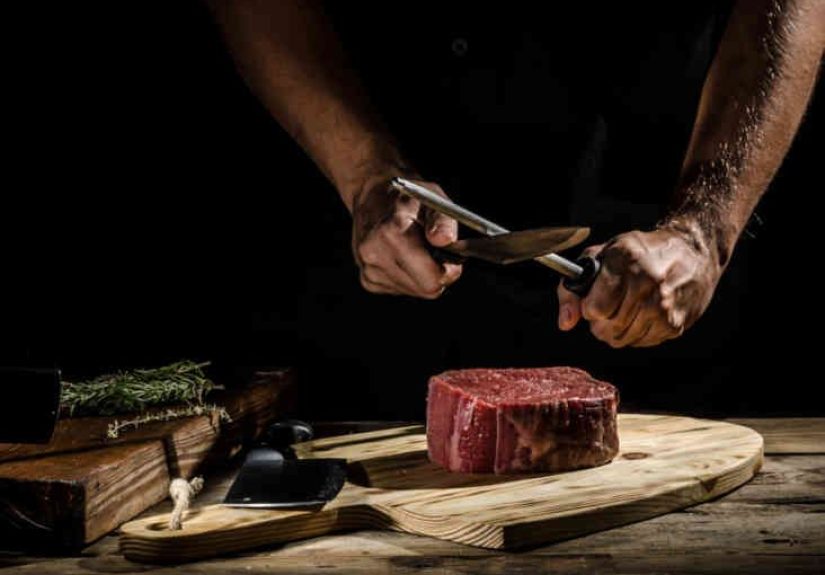 Is It Healthy to Eat Meat?