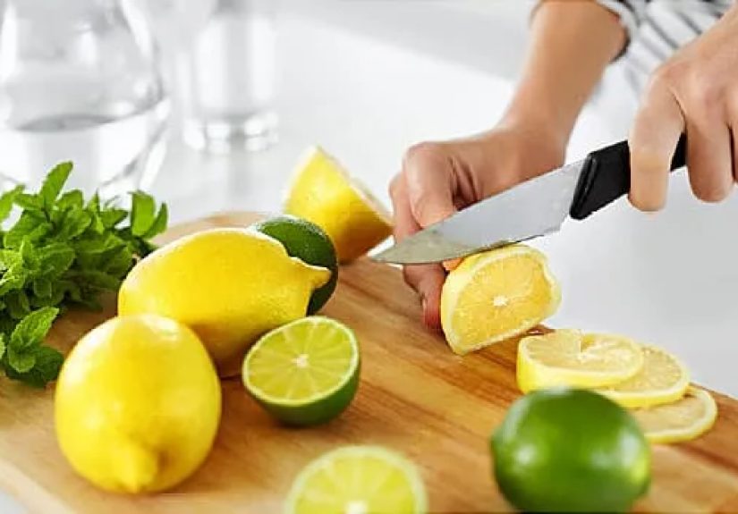 15 Healthy Ways to Use Lemons and Limes