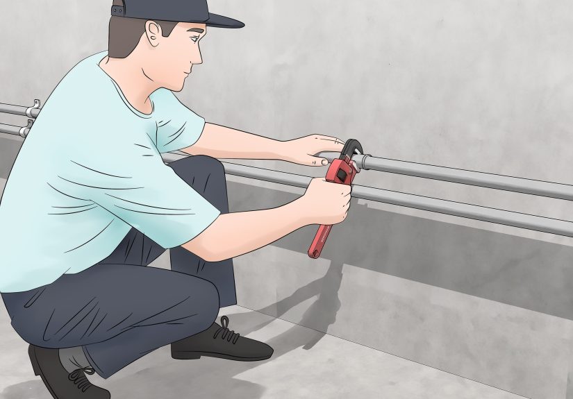 3 Ways to Keep Outside Pipes from Freezing