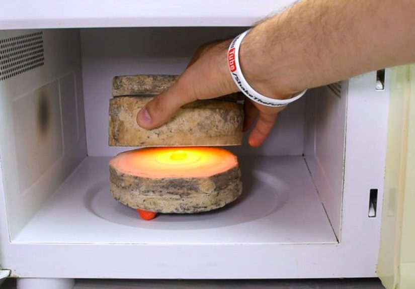 A Microwave Kiln, From Scratch