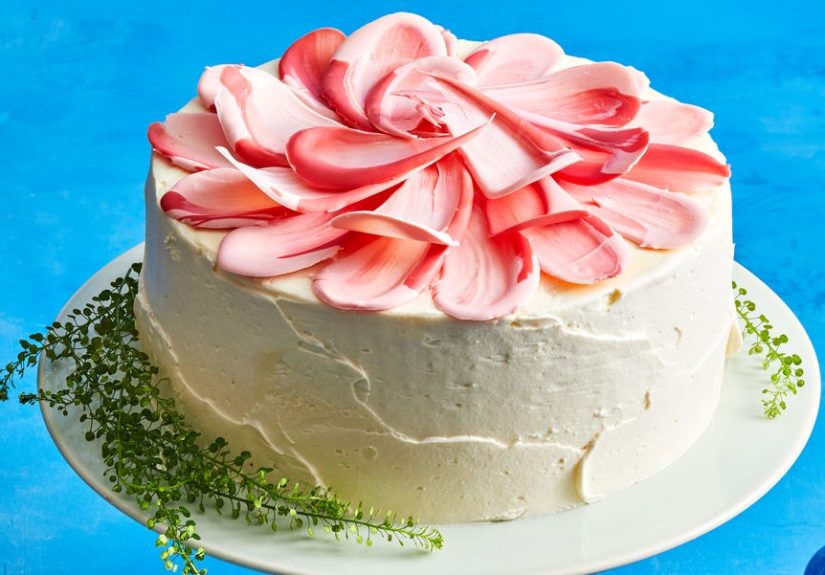 Best Lemon Layer Cake With Flower Petals Recipe - How to Make Lemon Layer Cake With Flower Petals
