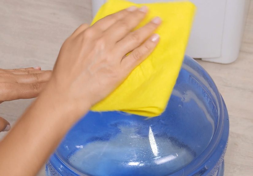 How to Clean a Water Dispenser with Bleach or Vinegar