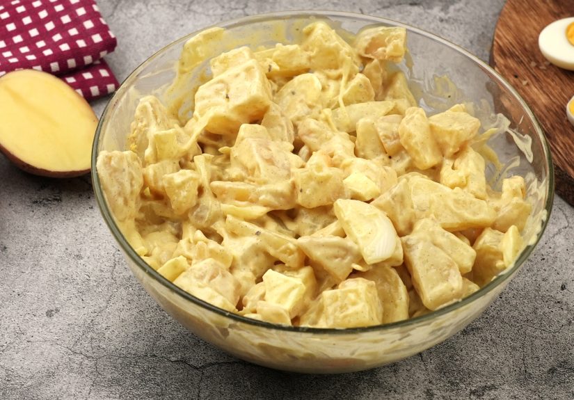 How to Make Potato Salad for 50 People: 12 Steps