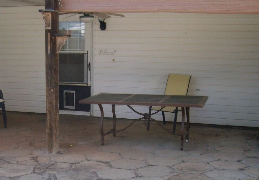 Look at Her BLOOM'N Patio! A Patio Transformation